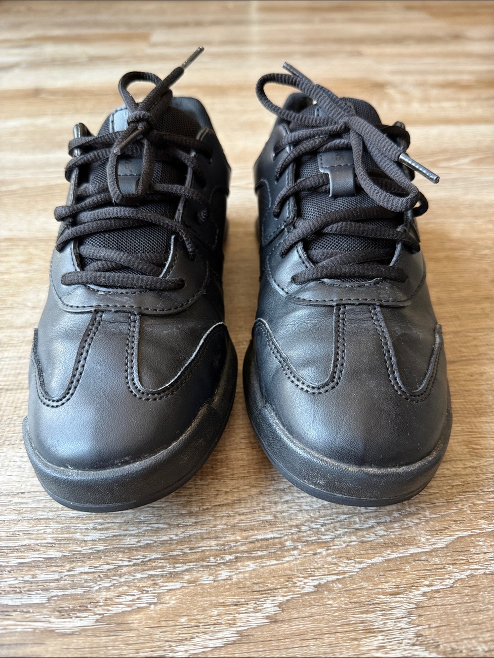 Men's Black Faux Leather Lace-Up Casual Sneakers